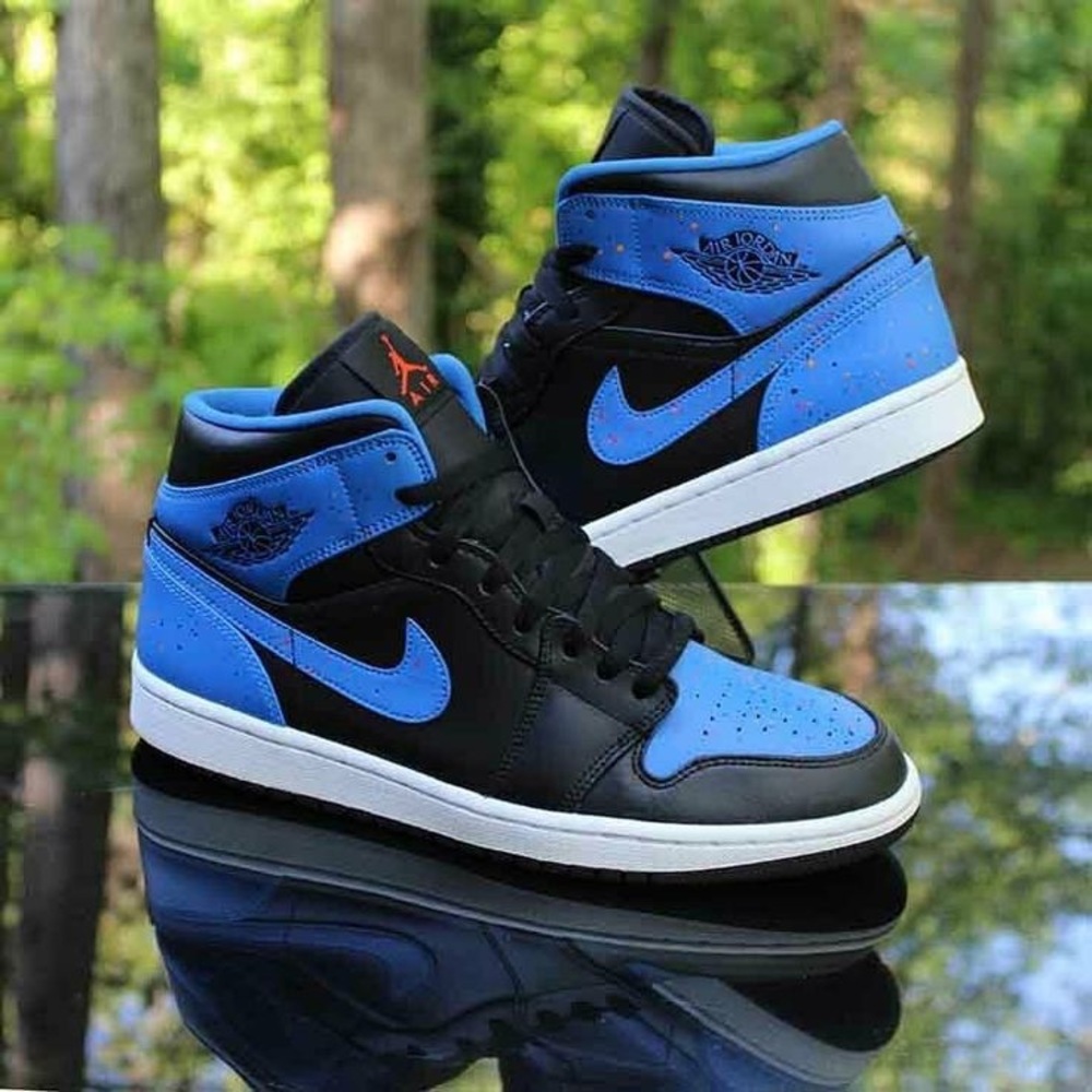 AIR JORDAN 1 MID 'ROYAL SPLATTER'